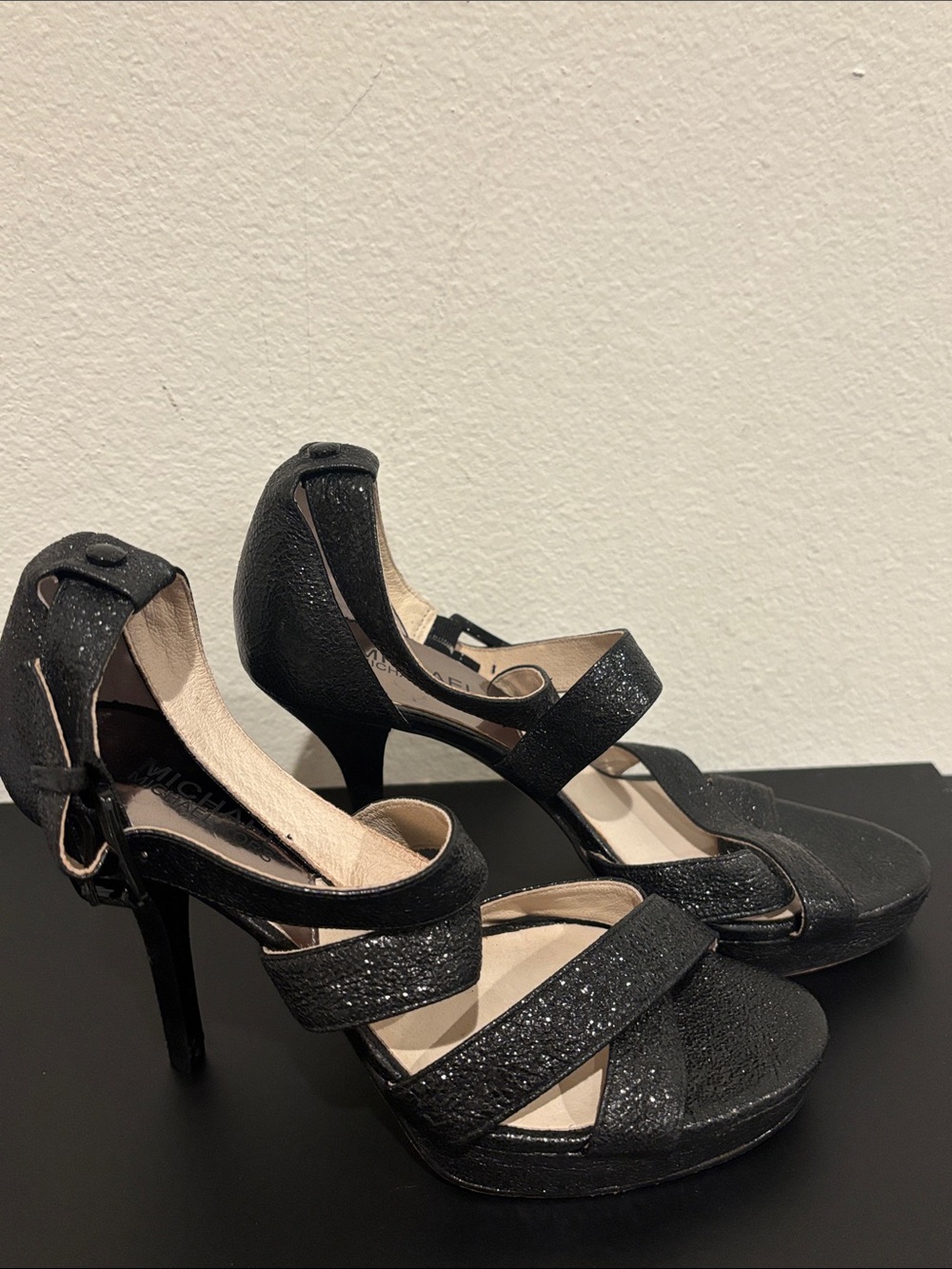 Michael Kors Black Glitter Strappy High Heel Sandals sz 7